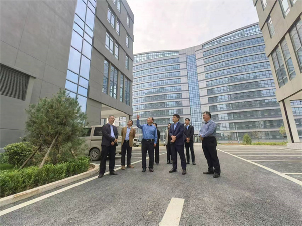 勁牛集團(tuán)迎來兩起重要客人 勁牛集團(tuán)迎來兩起重要客人